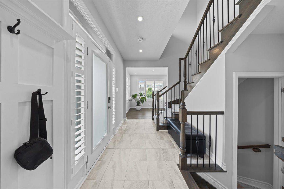 Kanata, ON K2V 0R3,753 Brittanic RD