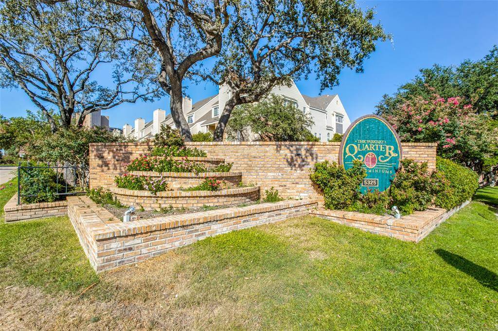 Dallas, TX 75248,5325 Bent Tree Forest Drive #2222