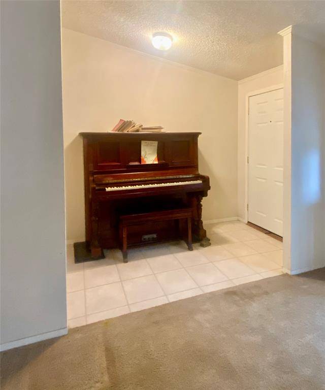 Whitewright, TX 75491,323 Cedar Meadows Lane