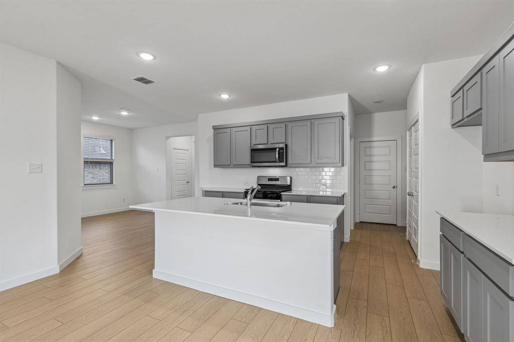 Mckinney, TX 75071,902 Pine Beach Drive