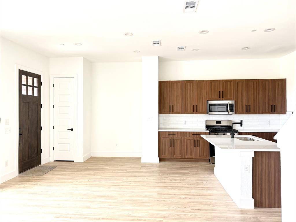 Irving, TX 75060,3437 Sanjeev Drive