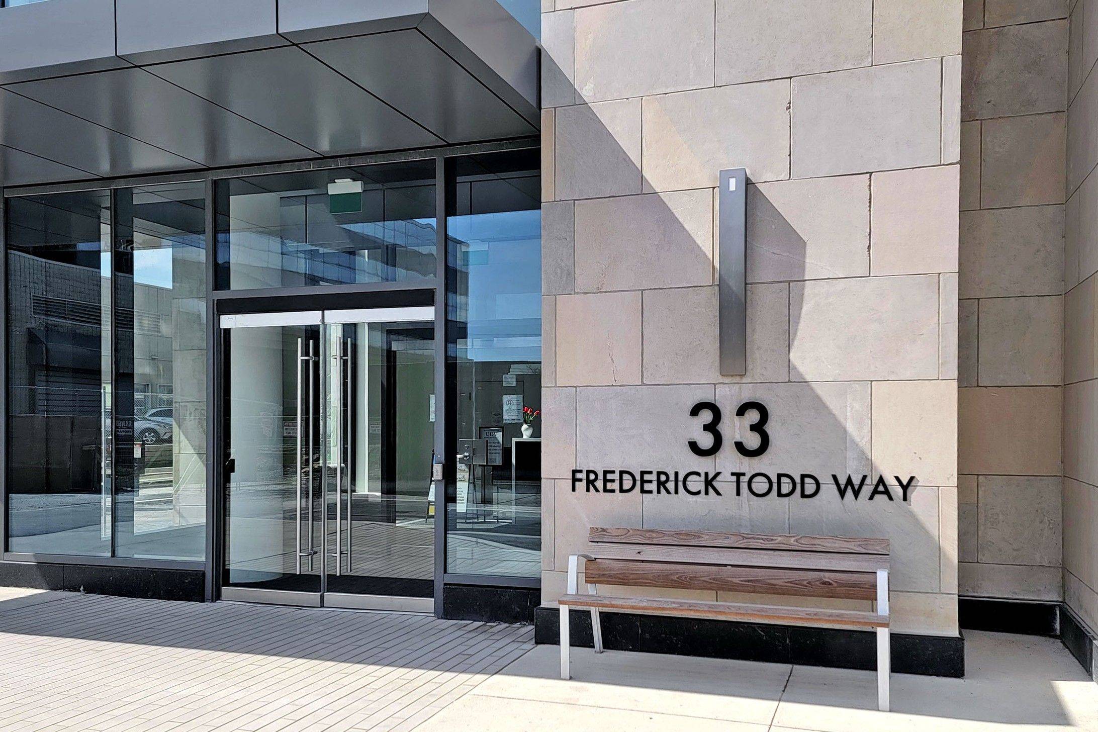 Toronto C11, ON M4G 0C9,33 Frederick Todd WAY #401