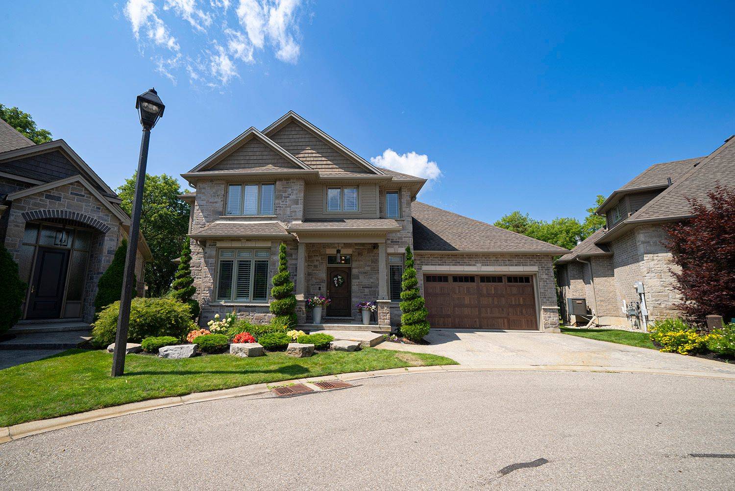 Brant, ON N3L 3E1,158 Willow ST #2