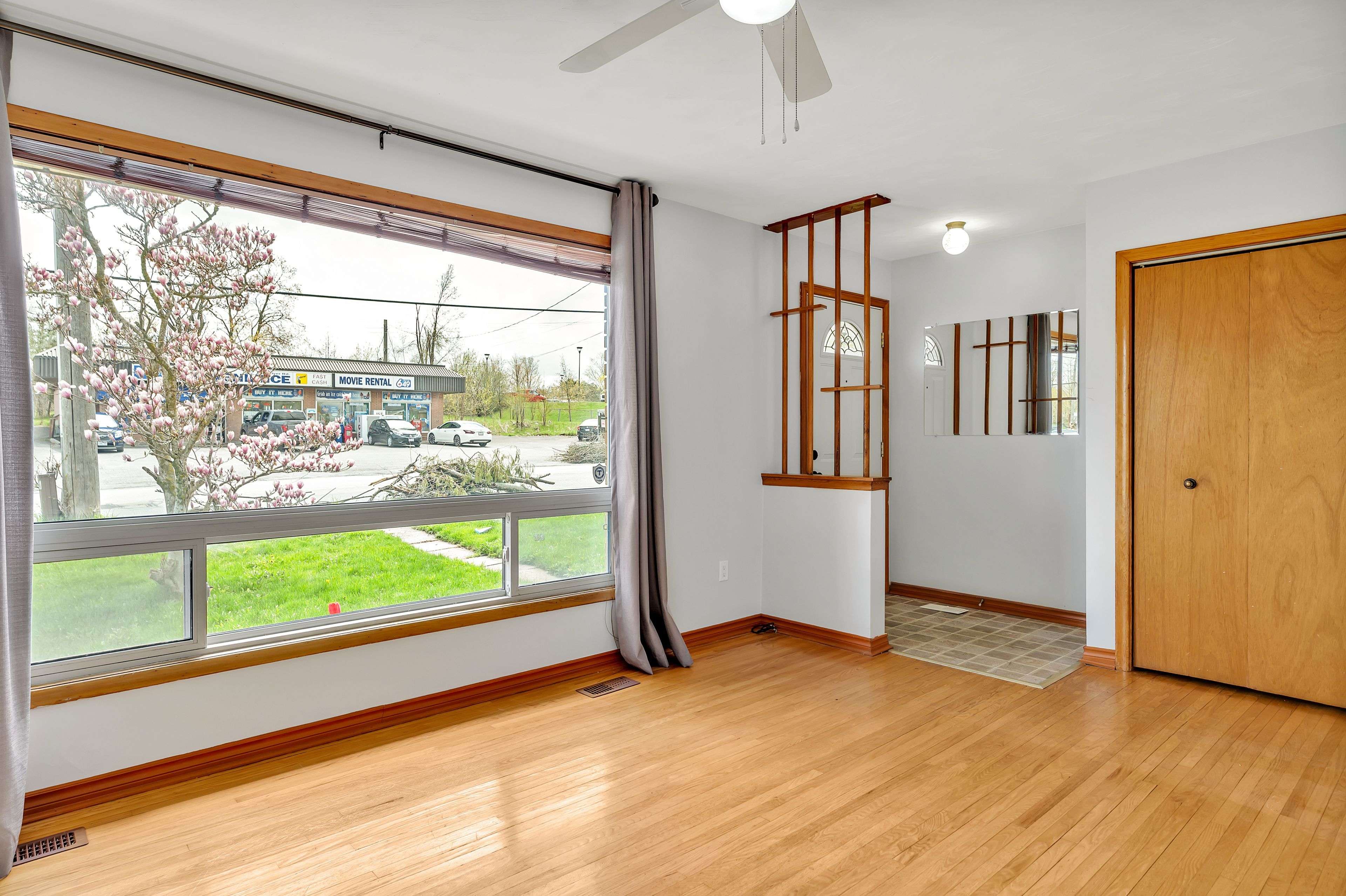 Peterborough South, ON K9J 1E6,547 River RD S