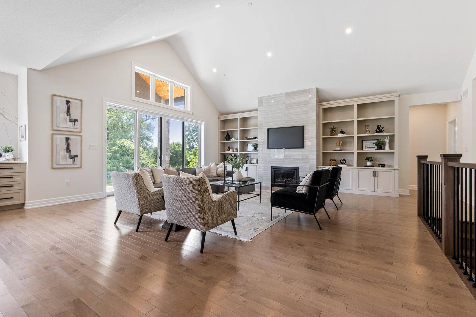 Puslinch, ON N0B 2C0,11 Whitcombe WAY