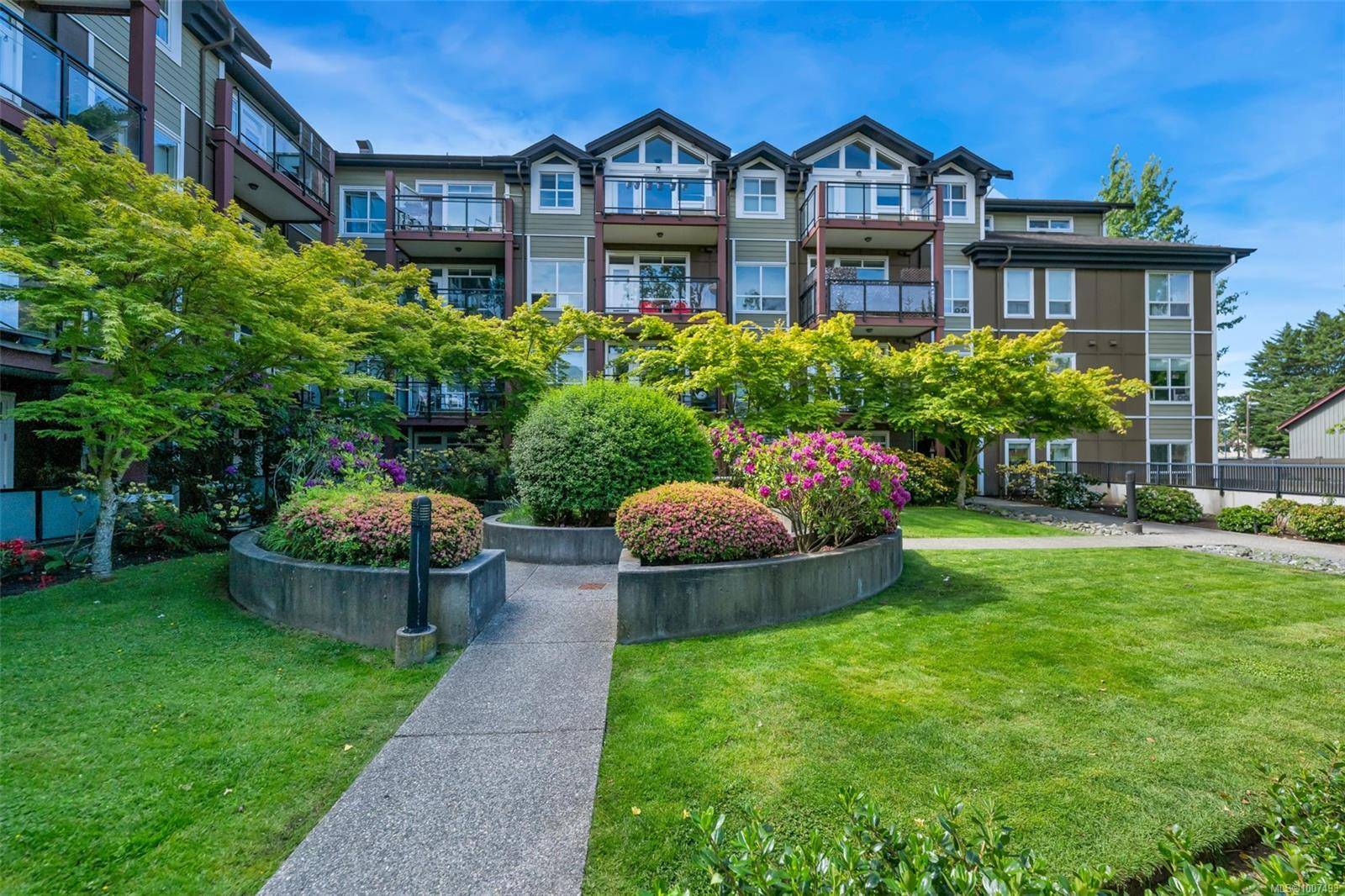 Langford, BC V9B 0K5,2710 Jacklin Rd #406