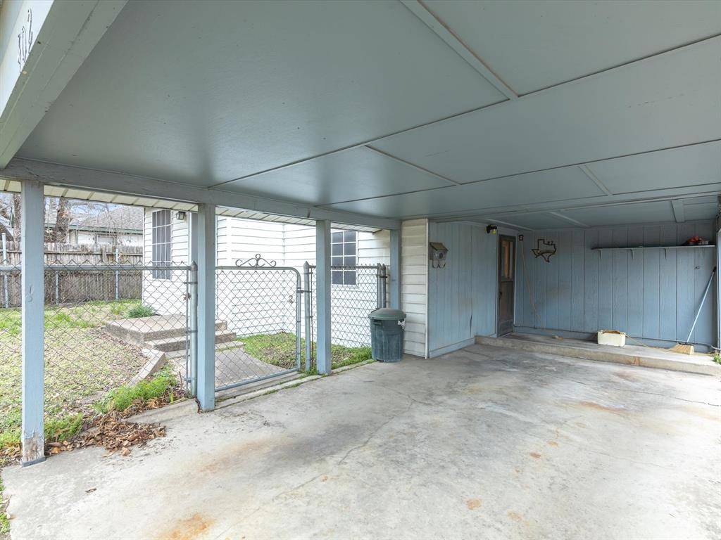 Ennis, TX 75119,402 S Clay Street