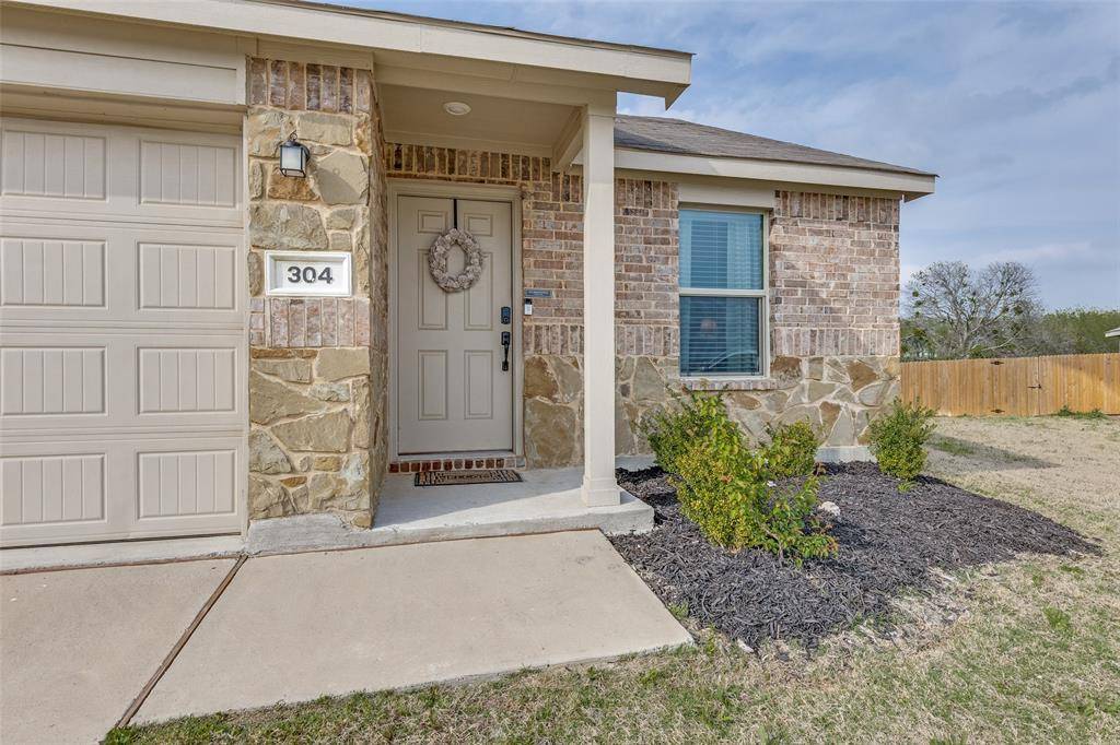 Fort Worth, TX 76052,304 Ranchito Pass