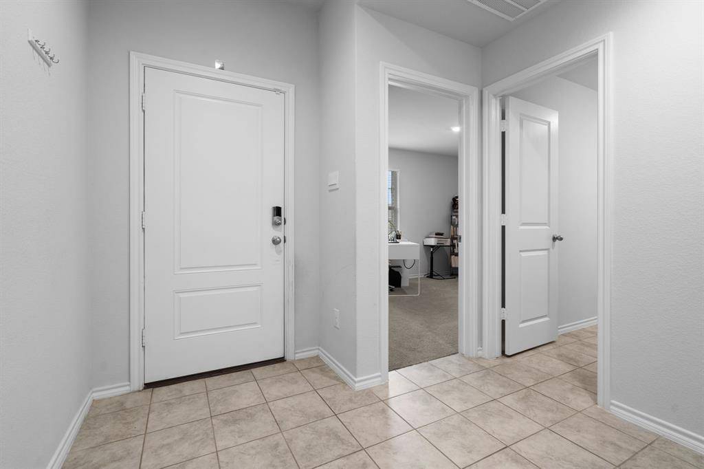Justin, TX 76247,716 Emmons Creek Street