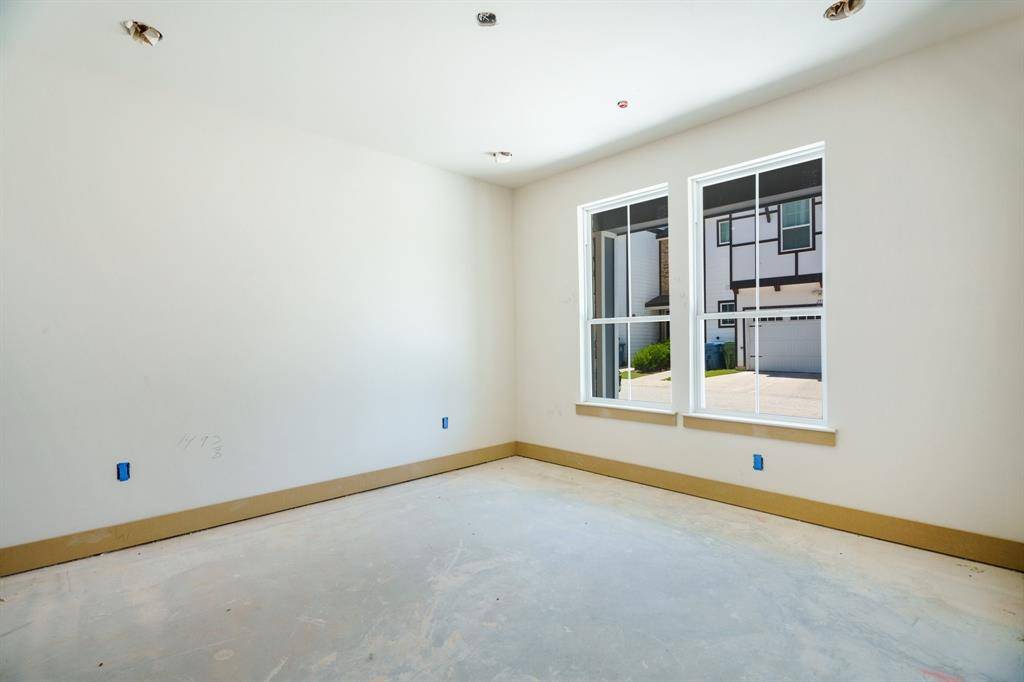 Lewisville, TX 75057,266 Harris Street