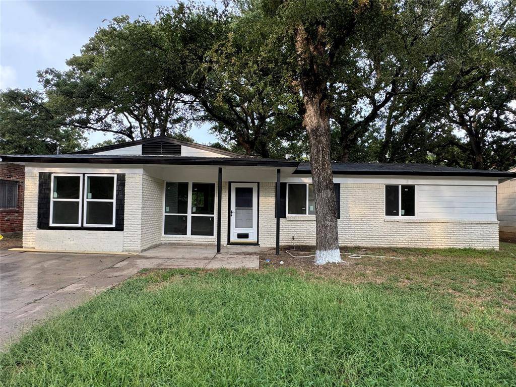 Fort Worth, TX 76112,6521 Truman Drive