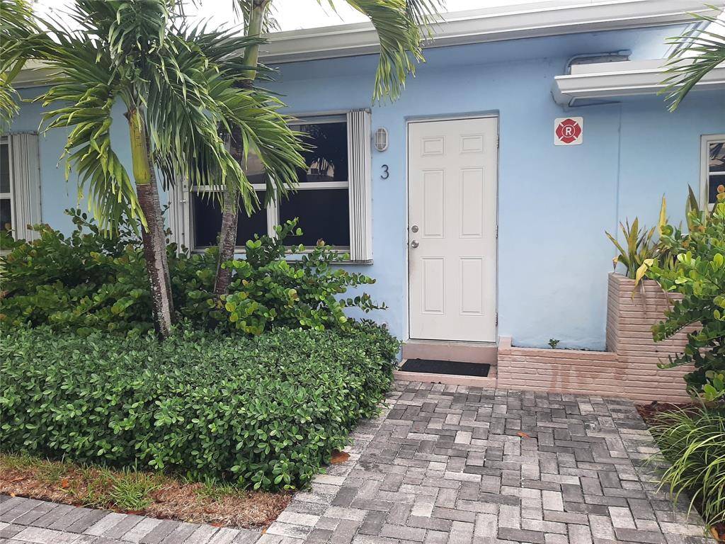 Fort Lauderdale, FL 33305,301 NE 23rd St #3