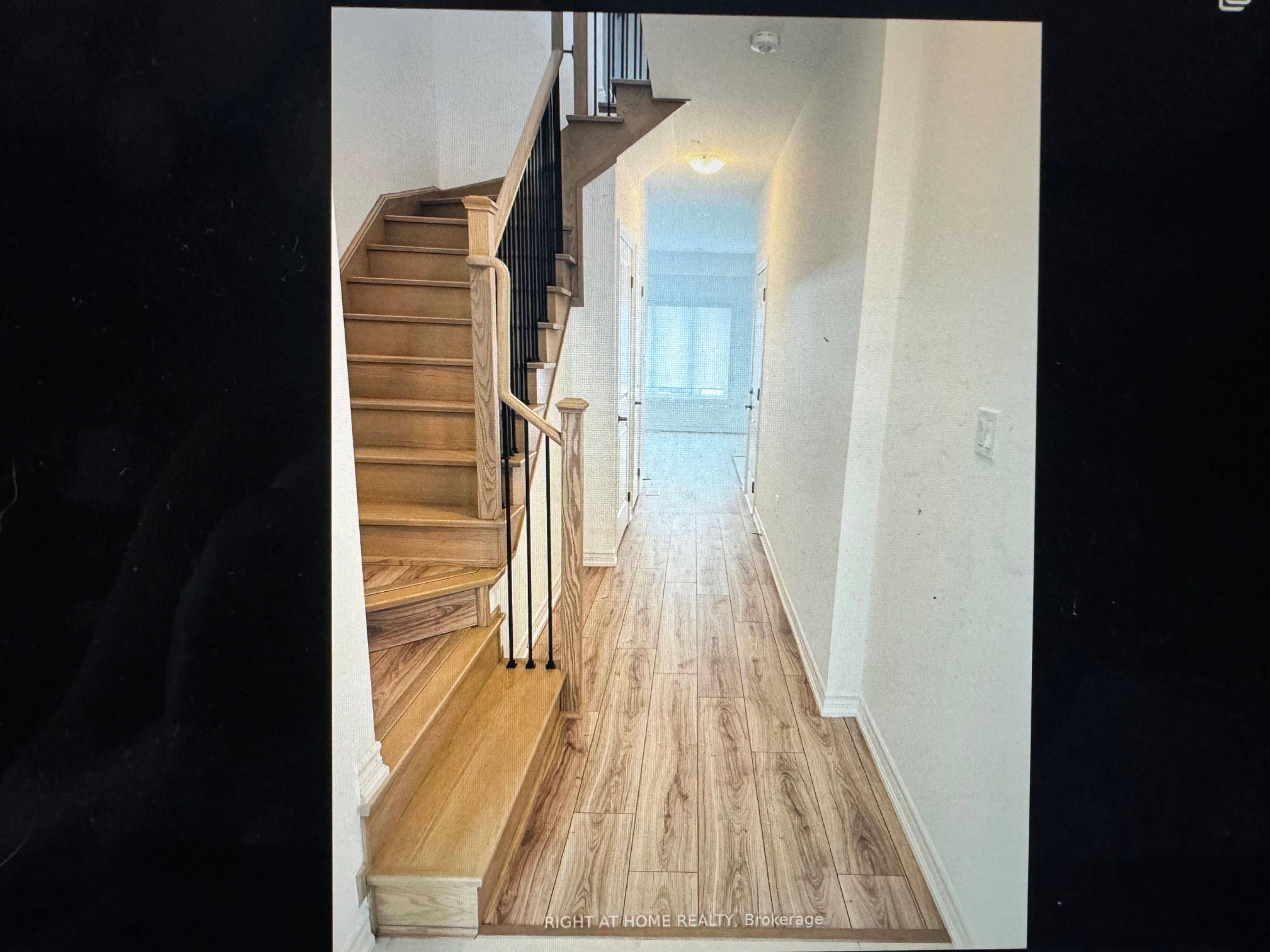 Barrie, ON L9J 0T4,14 Wheatfield RD