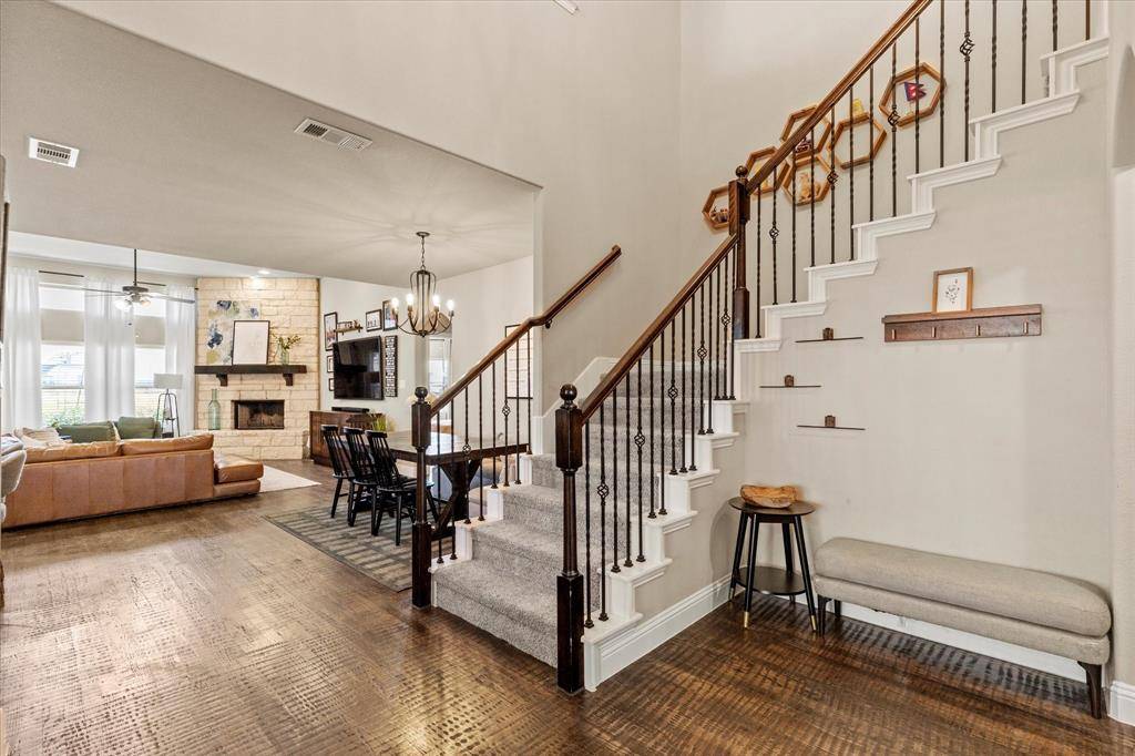 Van Alstyne, TX 75495,1263 W Farmington Road