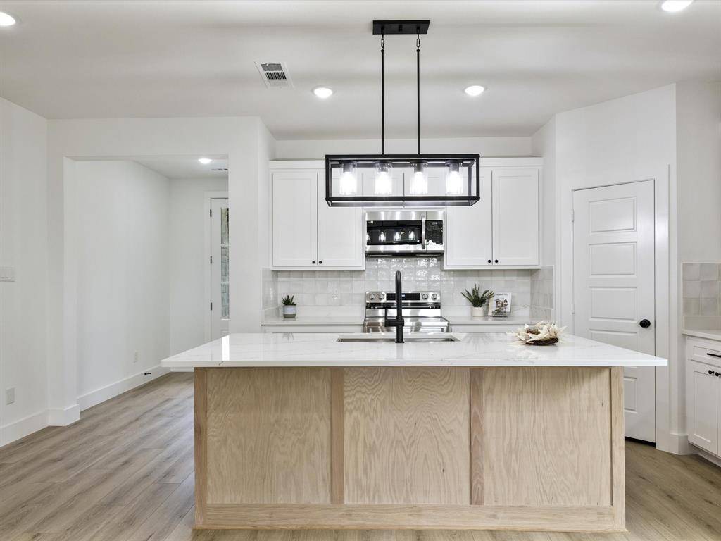 Granbury, TX 76048,5024 Waterfield Drive