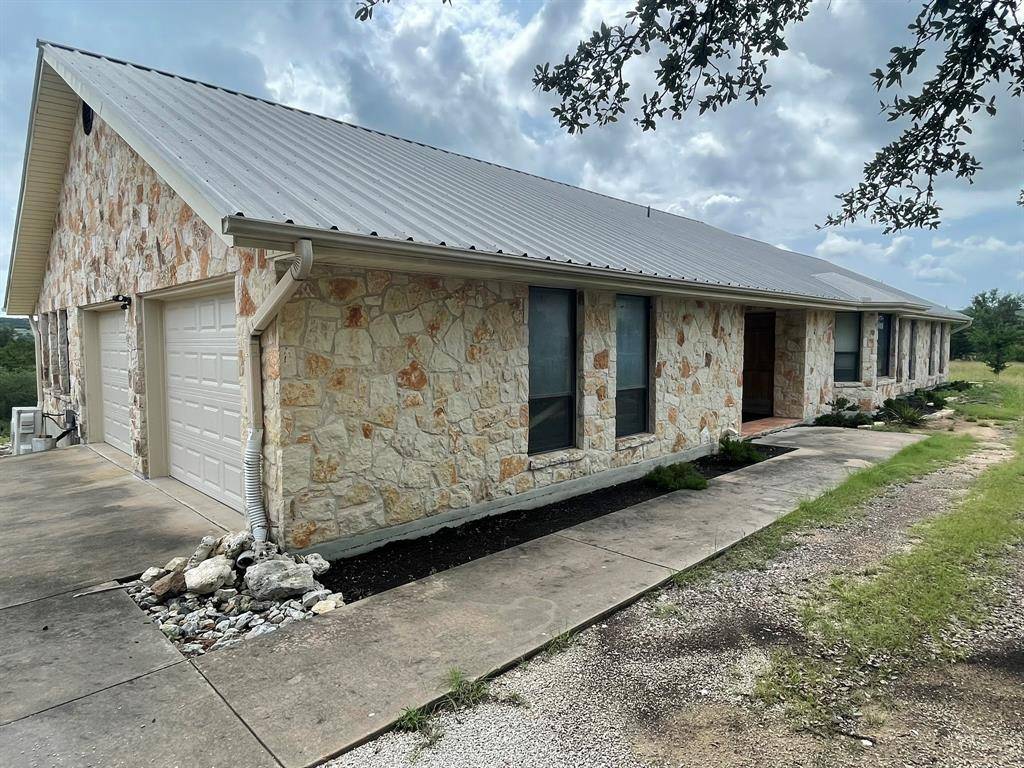 Marble Falls, TX 78654,817 Mountain Creek Road Road