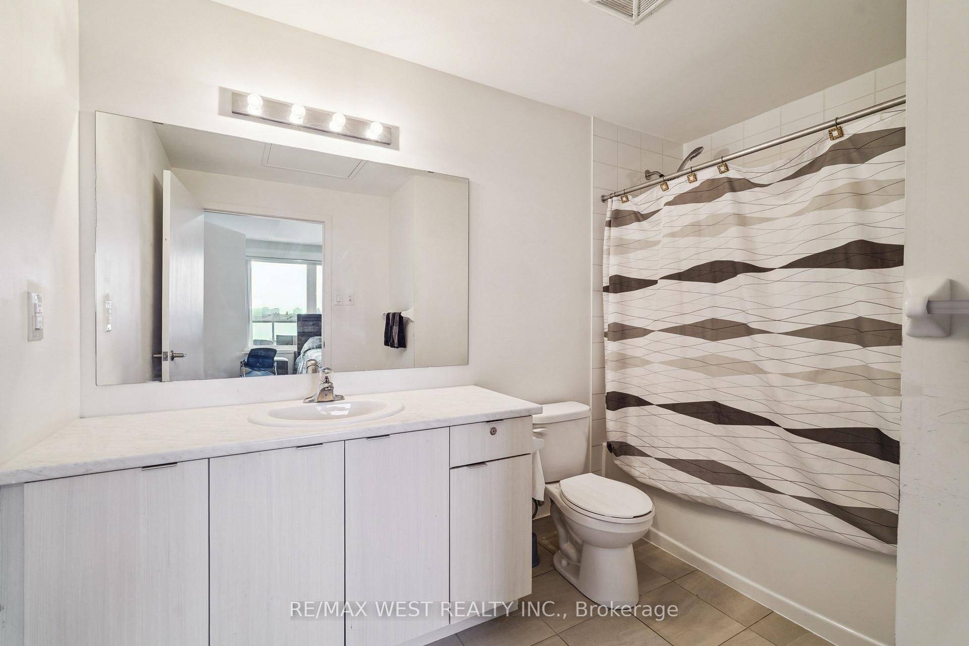 Toronto E11, ON M1B 0C8,5155 Sheppard AVE E #410