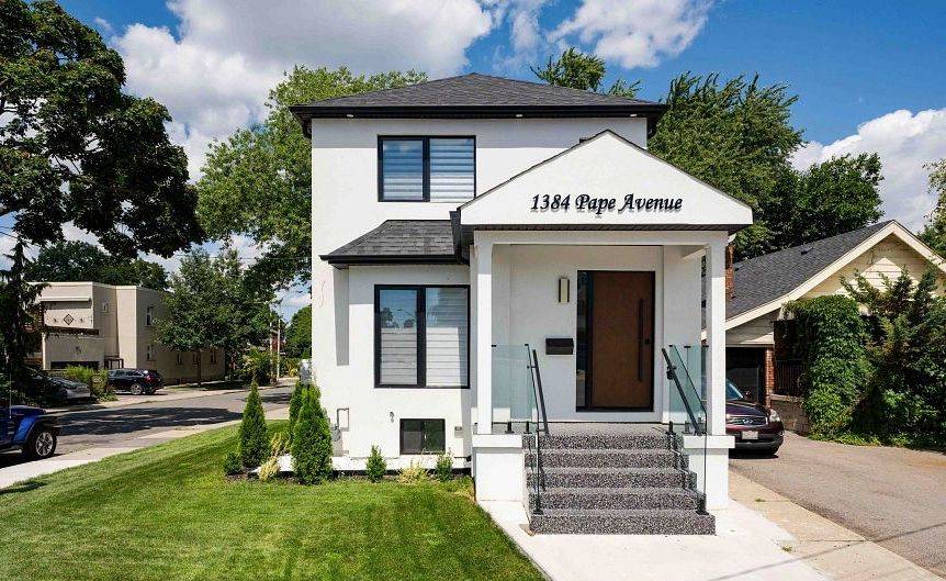 Toronto E03, ON M4K 3W9,1384 Pape AVE