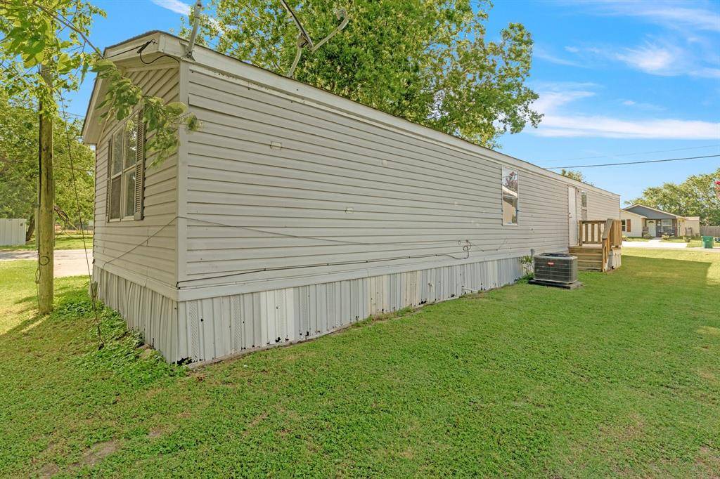 Stephenville, TX 76401,1250 N Belknap Street