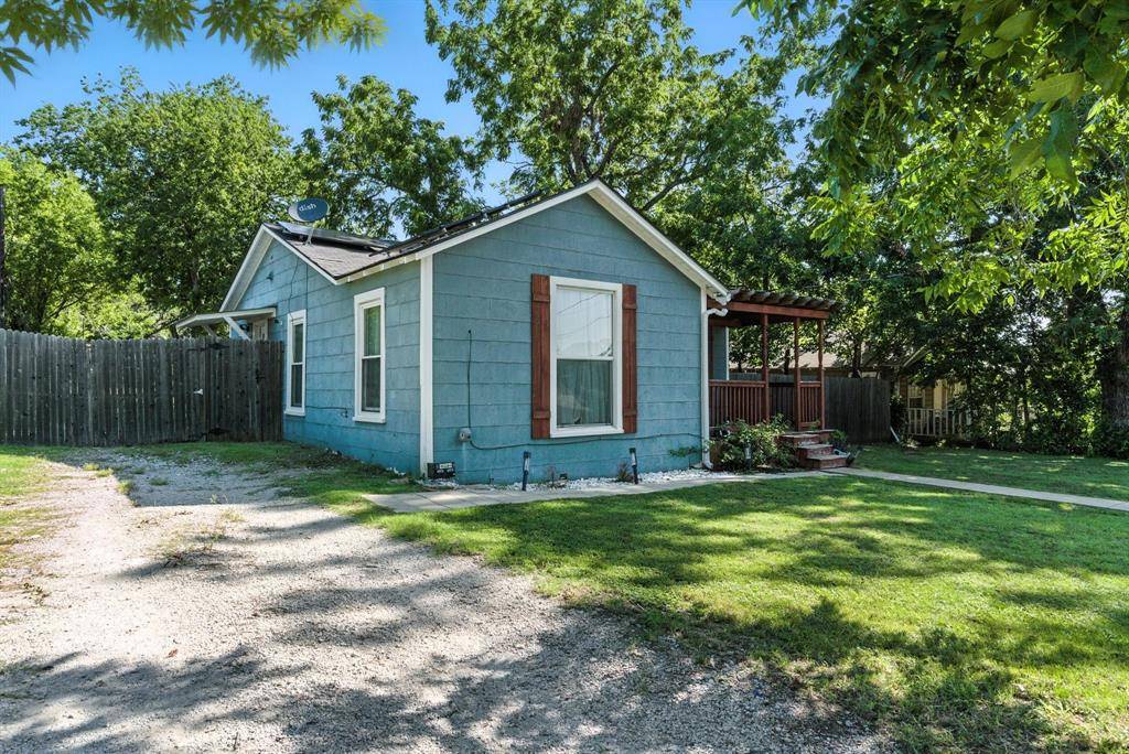 Weatherford, TX 76086,116 W 7th Street