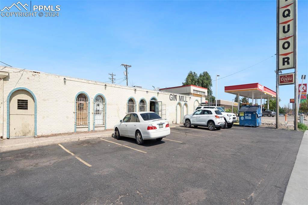 Colorado Springs, CO 80909,410 N Circle DR