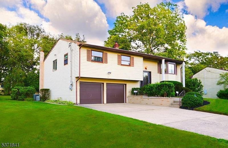 East Brunswick Twp., NJ 08816,12 Tompkins Rd