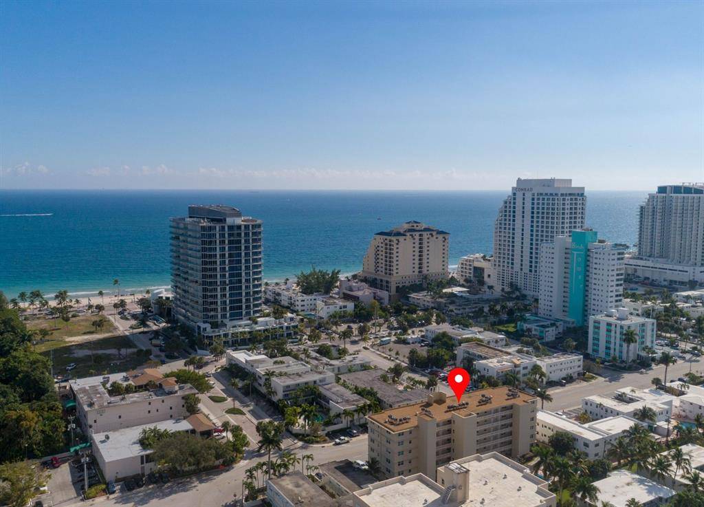 Fort Lauderdale, FL 33304,711 N Birch Rd #105