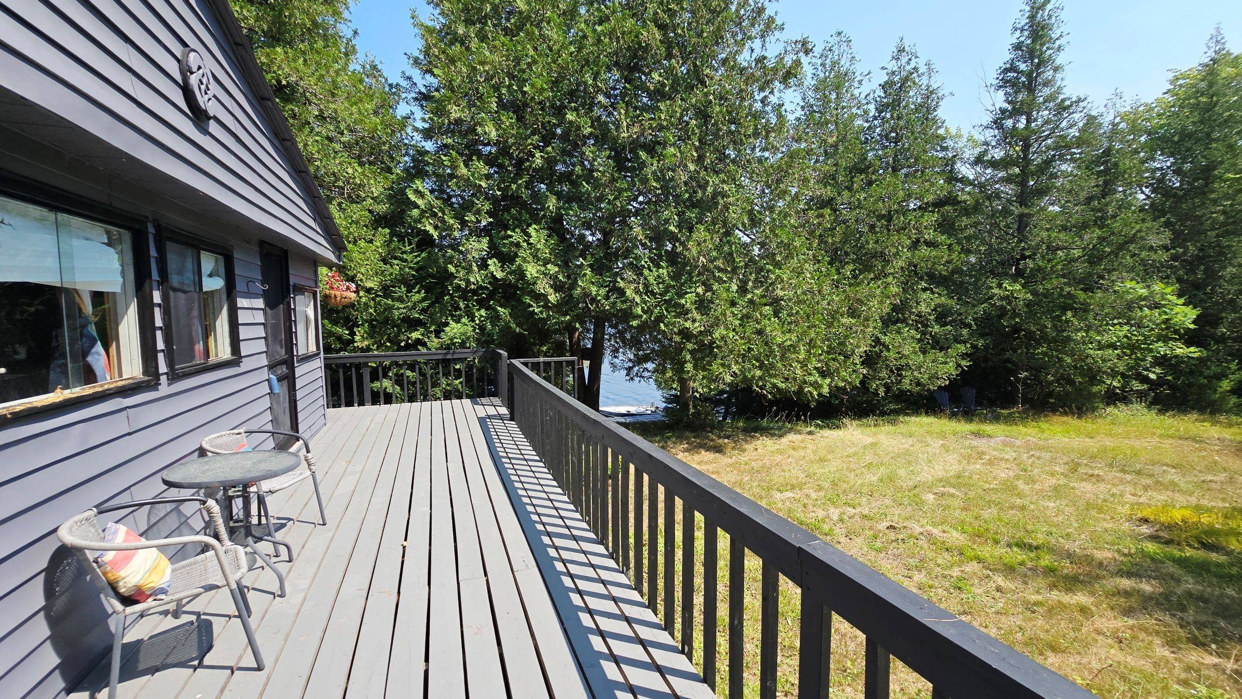 Lanark Highlands, ON K0A 3L0,900 Brendan's IS