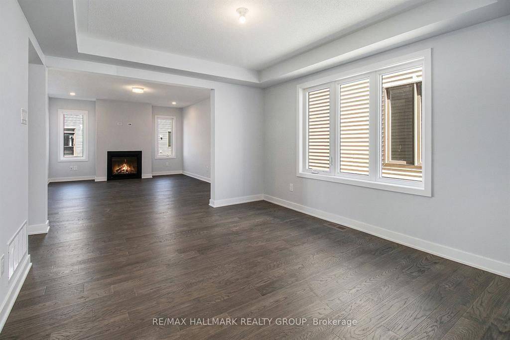 Stittsville - Munster - Richmond, ON K0A 2Z0,1027 Showman ST