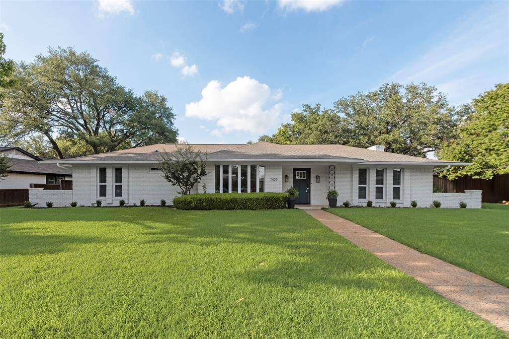 Dallas, TX 75248,7429 Tangleglen Drive