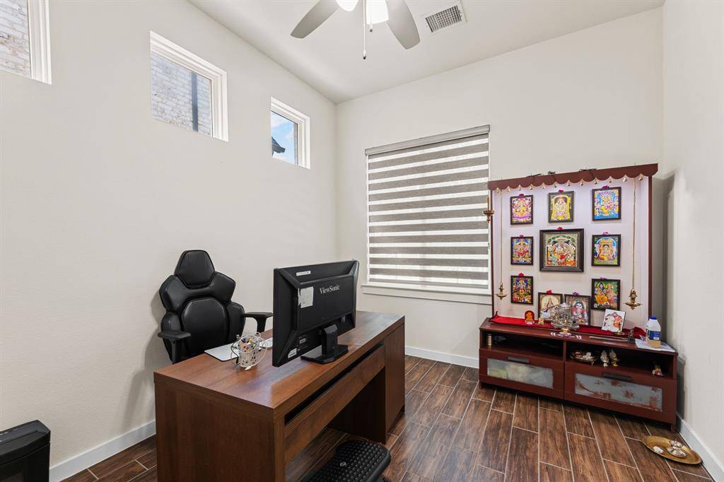 Allen, TX 75013,1019 Sprangletop Street