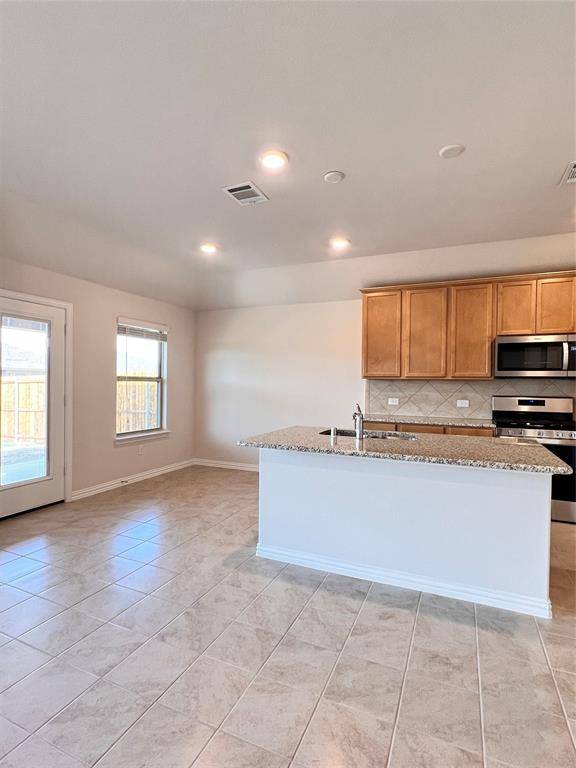 Denton, TX 76207,1809 BRIAR ROSE Drive