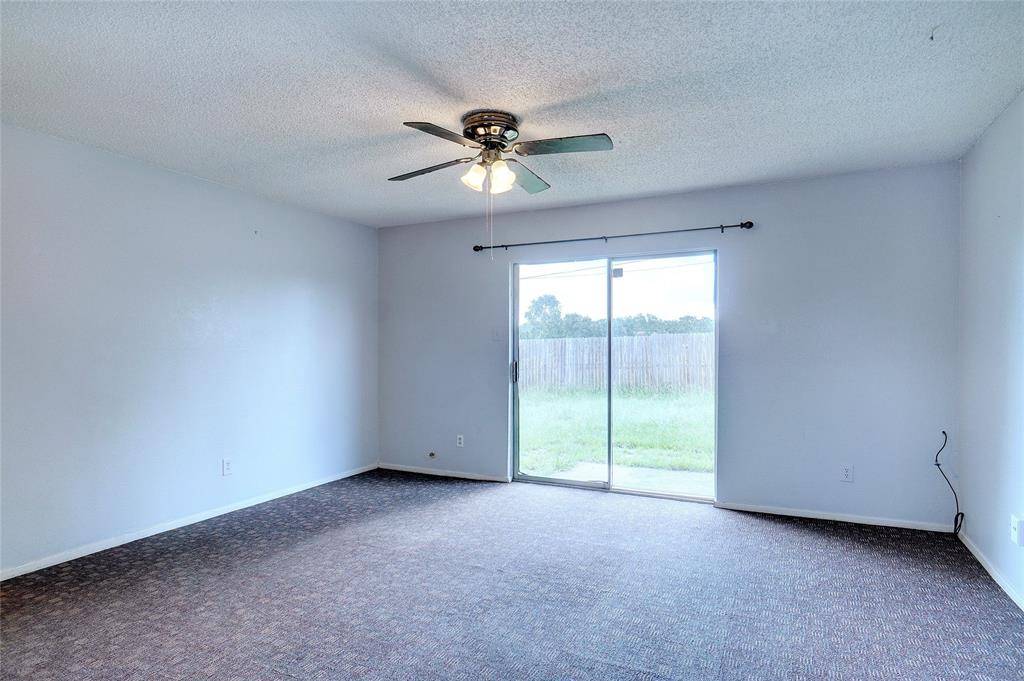 Kennedale, TX 76060,202 Pine Meadow Drive #B