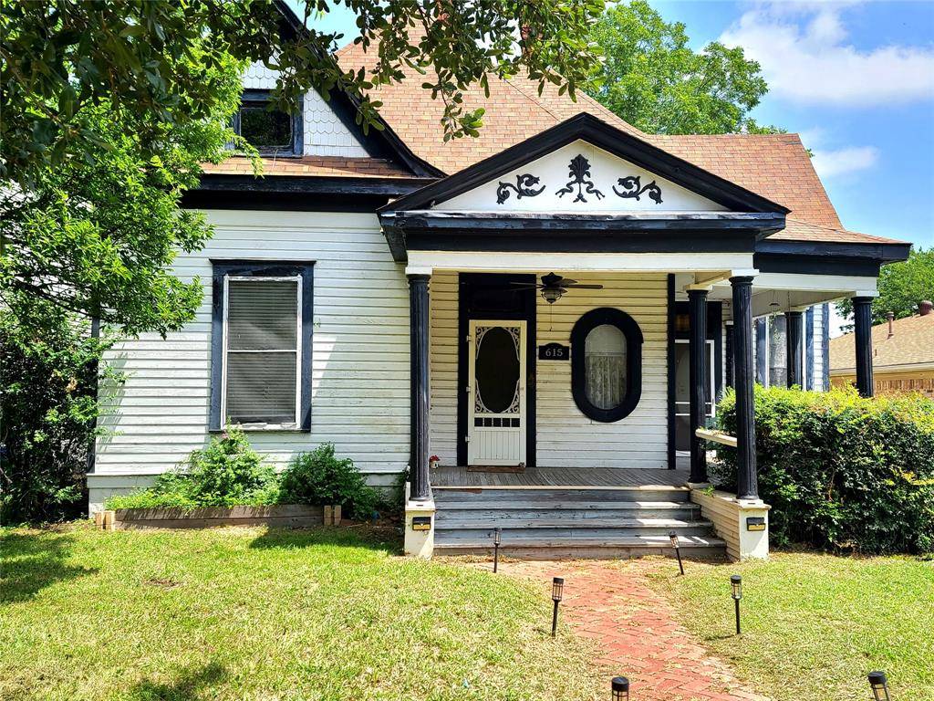 Denison, TX 75020,615 W Gandy Street