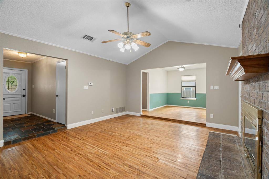 North Richland Hills, TX 76182,7713 Miracle Lane