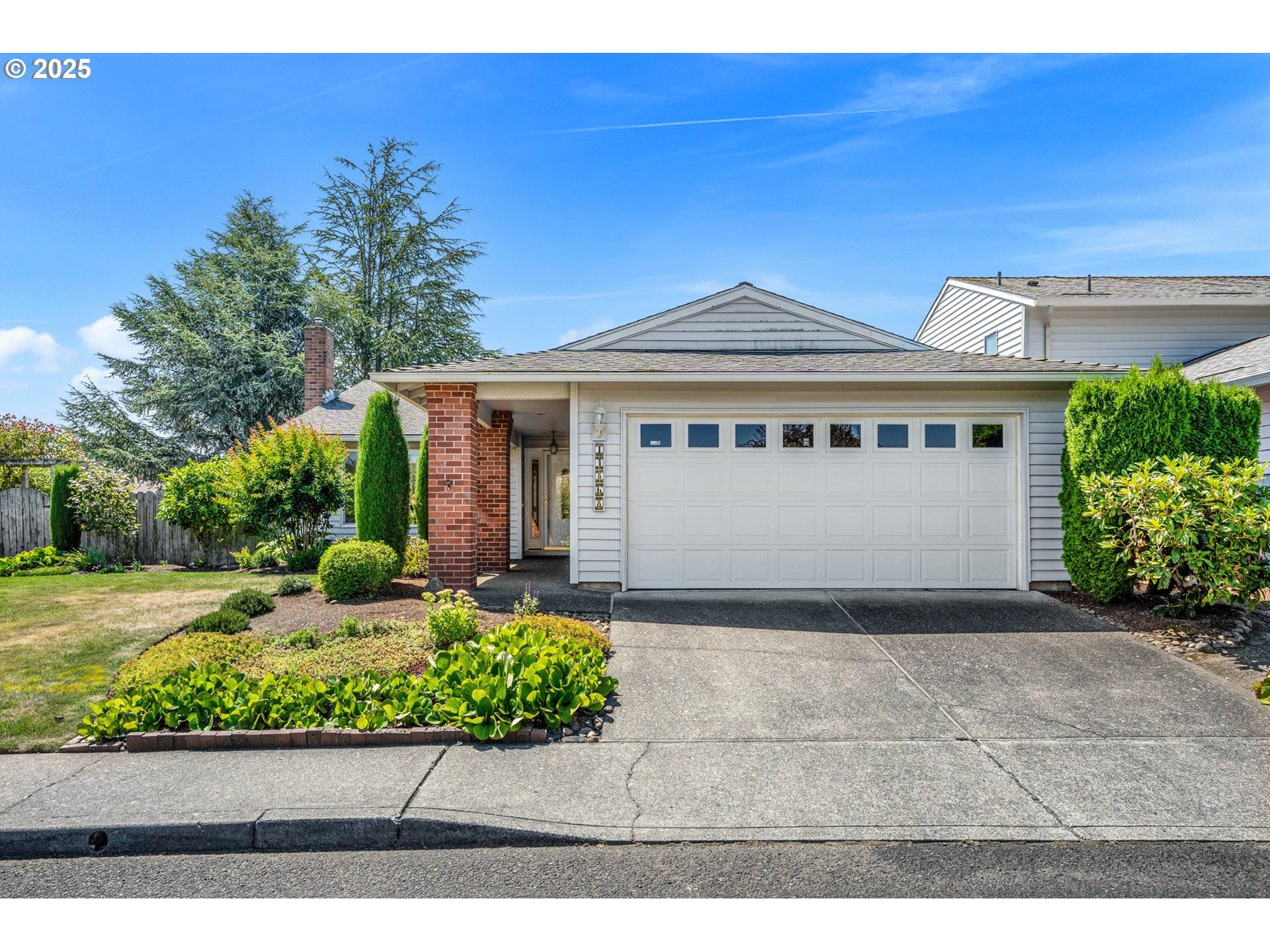 Portland, OR 97230,14868 NE THOMPSON CT