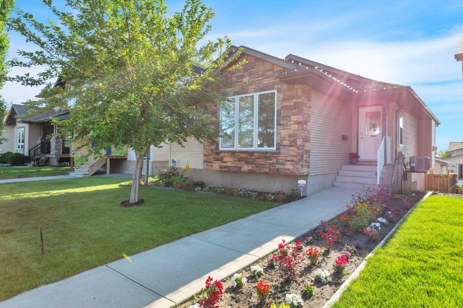 Red Deer, AB T4R 0A7,195 Inkster Close