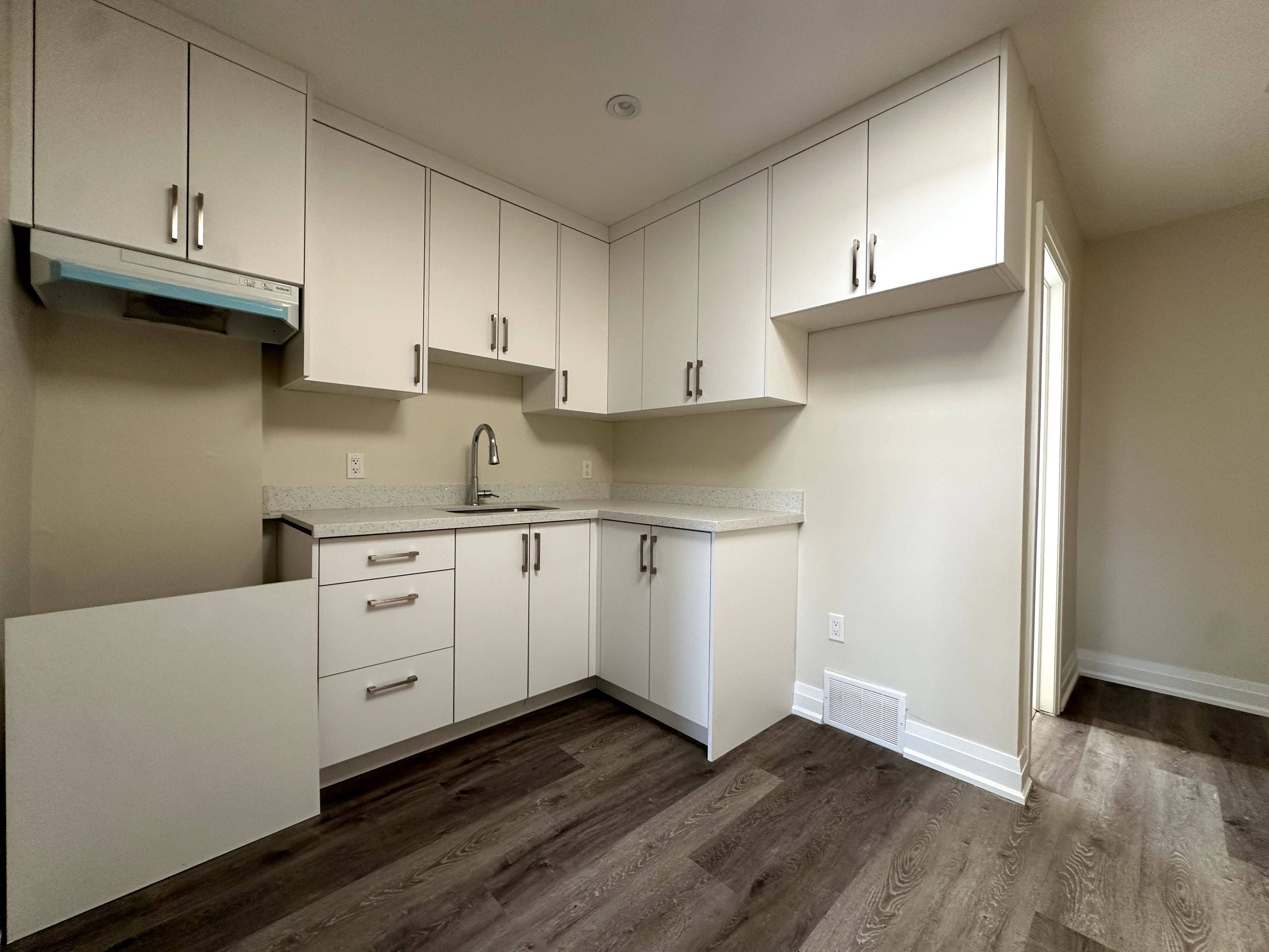 Toronto C03, ON M6E 2H1,1637 Eglinton AVE W #2