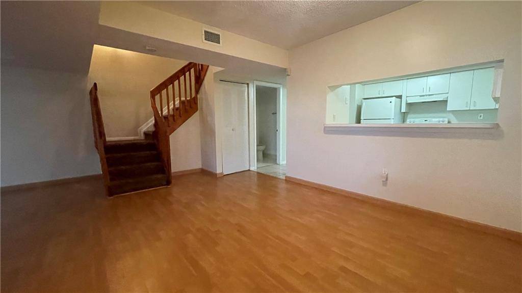 Oakland Park, FL 33309,3299 NW 44th St #2