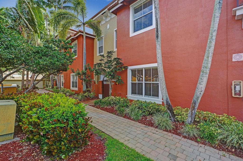 Margate, FL 33063,3303 Merrick Ln #1002