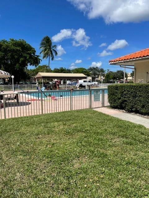 North Lauderdale, FL 33068,1830 N Lauderdale Ave #4112