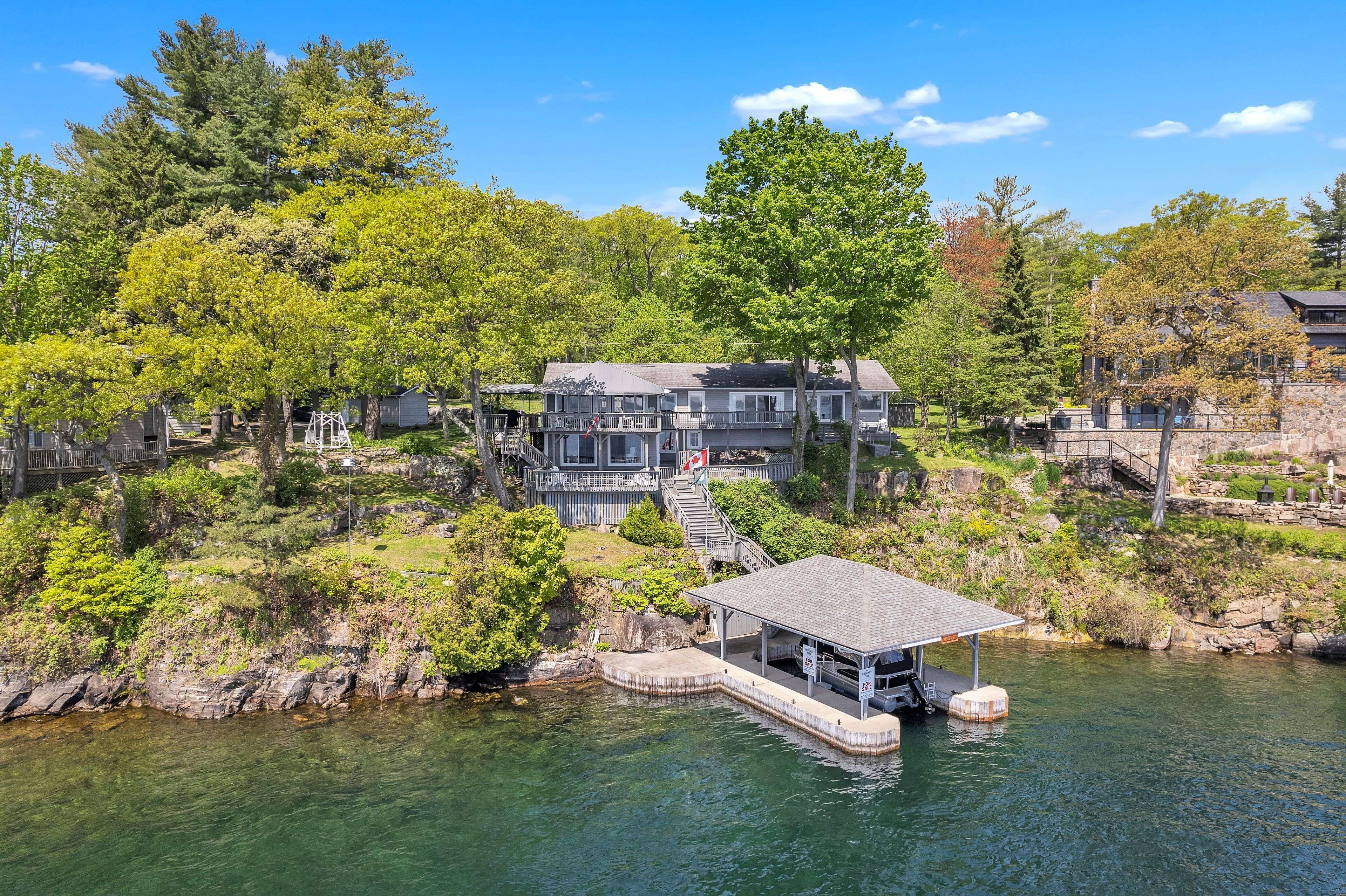 Front Of Leeds & Seeleys Bay, ON K0E 1V0,35 Riverview DR