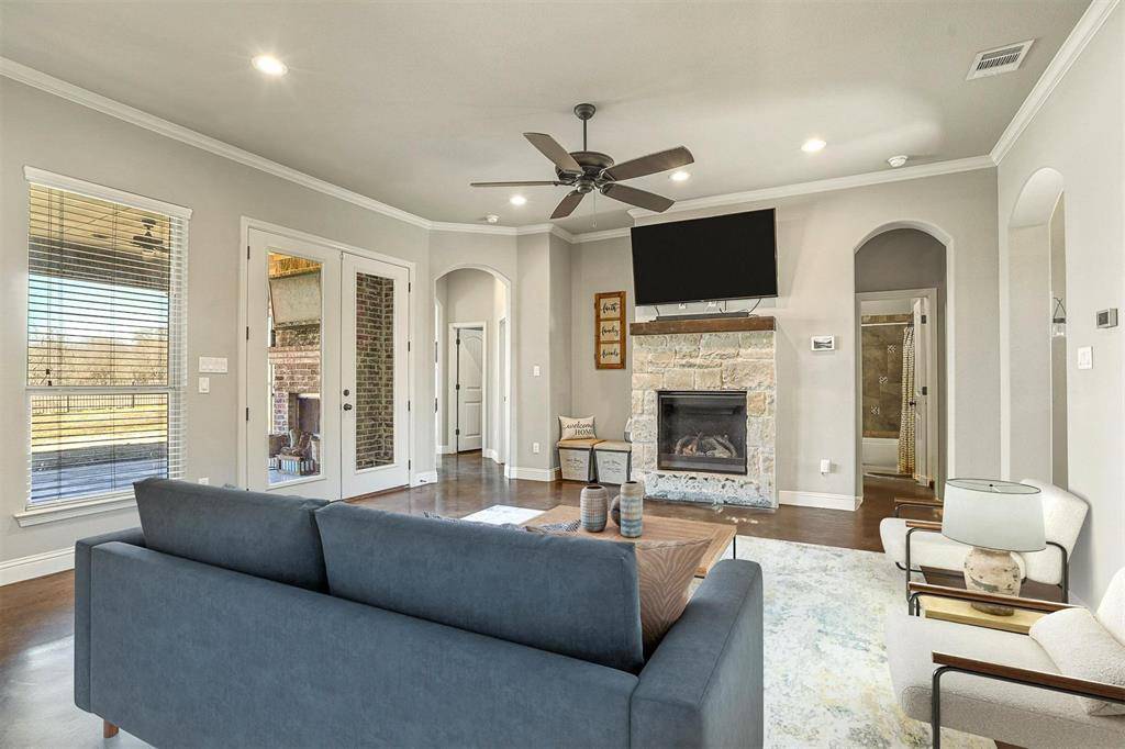 Godley, TX 76044,8500 Cobble Stone