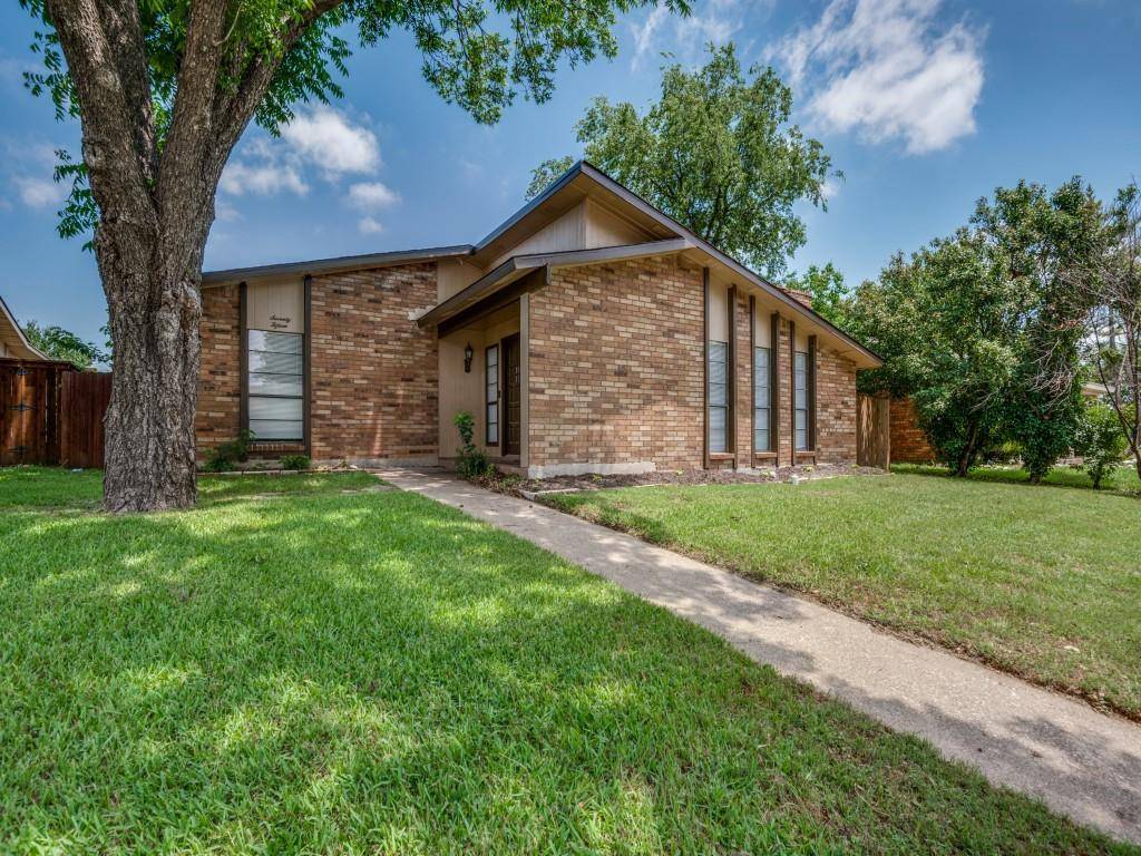Dallas, TX 75249,7015 Cloverglen Drive