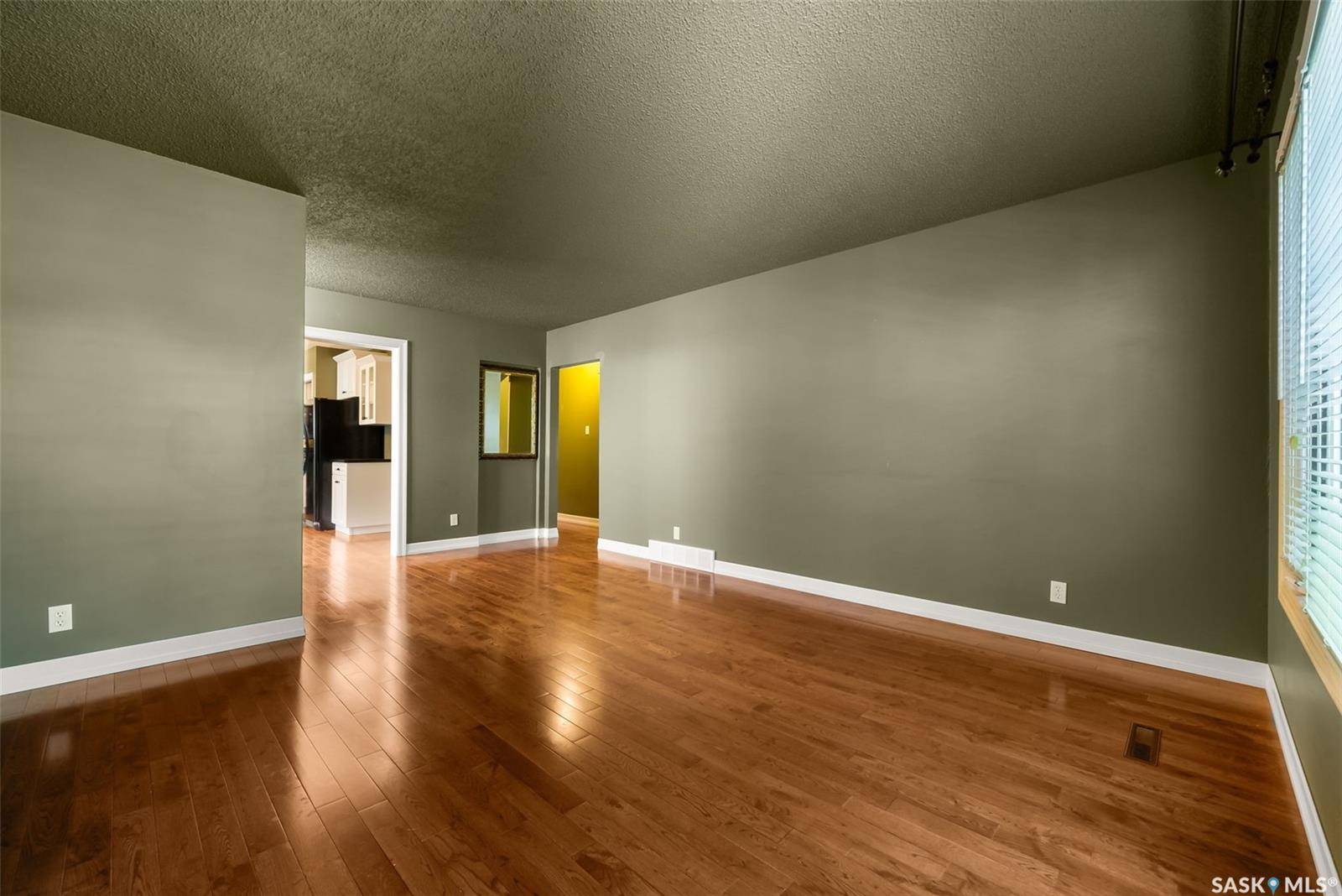 Regina, SK S4T 1E1,6120 Dewdney AVENUE