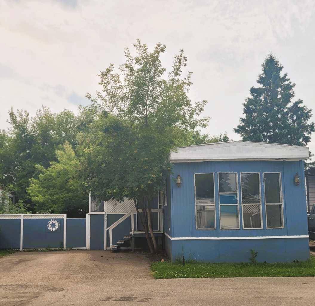 Red Deer, AB T4N 0P4,5029 34 ST #106