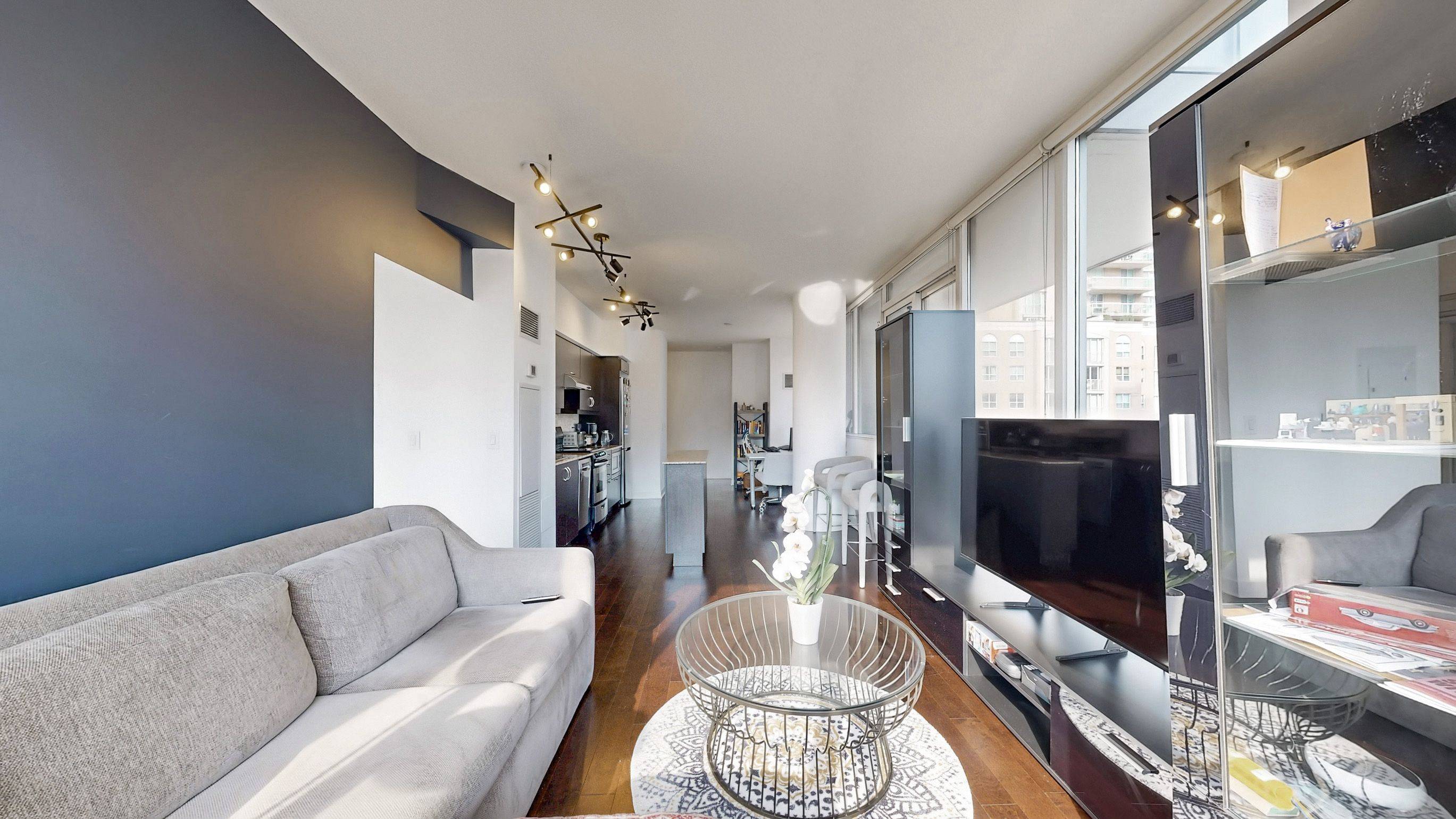 Toronto C08, ON M5A 1P9,320 Richmond ST E #605