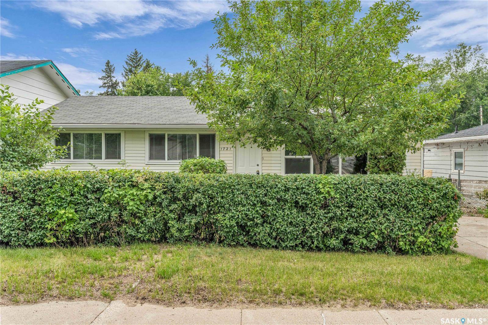 Saskatoon, SK S7L 1V3,1721 E AVENUE N