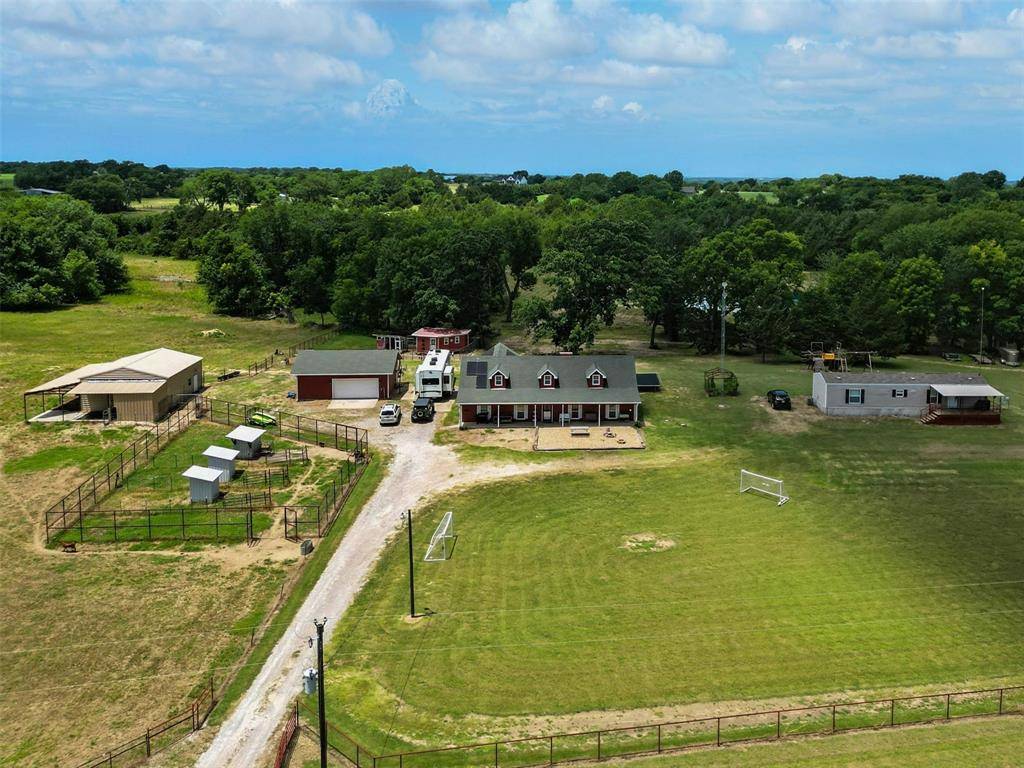 Bonham, TX 75418,3823 State Highway 11