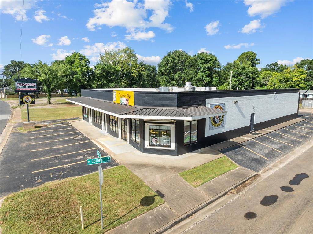 Longview, TX 75601,401-405 S High Street